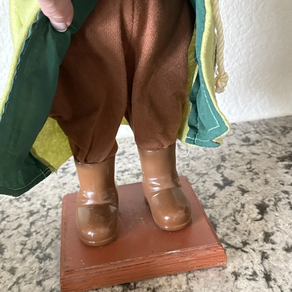SANTA Christmas Figure Spring Time 21 INCHES TALL Bird Lover Bird Watcher Nature
